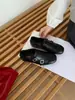 Zapatos de Cuero Tallado Estilo Barroco Retro Británico para Mujer 20565 Modelo Nuevo Mocasines Brogue con Aumento Oculto de Altura