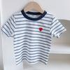 Camiseta de Rayas Bloque de Color con Forma de Corazón para Niños y Niñas Estilo Nuevo Verano 2026 Nueva Moda Coreana Infantil Manga Corta Nuevo Estilo de Verano