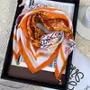 Bufanda de Seda Estilo Coreano con Hebilla Magnética para Mujer, Bufanda Cuadrada Delgada, Bufanda de Invierno con Colgante, Decoración para Cuello, Moda Versátil, Protector de Cuello, Venta al por Mayor