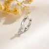 Aretes de Clip Rectos Dorados Estilo Ins Minimalista para Hombres y Mujeres, Pendientes Hensen
