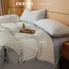 Juego de ropa de cama de cuatro piezas de algodón puro a cuadros simple con funda de edredón para dormitorio de estudiante masculino, juego de ropa de cama de algodón lavado de algodón completo con juego de sábanas de tres piezas