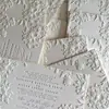 Tarjeta de invitación letterpress floral en relieve 3D, invitación de boda en relieve de papel de algodón de alta gama