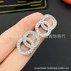Pendientes de Perla Incrustados con Diamantes Estilo Celebridad Europea y Americana, Versátiles y Aclarante, Accesorios de Fabricante al por Mayor, Suministro Transfronterizo