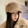 Novo Boné de Pato de Pelúcia Estilo Coreano para Mulheres, Versátil para Outono e Inverno, Chapéu Quente para Viagem ao Ar Livre, Tamanho Grande para Circunferência da Cabeça, Boné de Beisebol à Prova de Vento