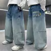 Jeans Holgados de Pierna Ancha para Niños Estilo Nuevo Primavera y Otoño Versión Coreana Pantalones Cargo Modernos Geniales para Niños Medianos y Grandes Pantalones con Estampado de Letras Modernos