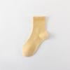 Calcetines de mujer de primavera y otoño, calcetines a media pantorrilla de algodón puro, transpirables y absorbentes del sudor, calcetines sin hueso para mujer de algodón puro, color sólido, medias casuales para combinar con todo.