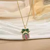 Collar de Serie Navideña Europea y Americana para Mujer, Nuevo y Sencillo, Colgante de Gota de Aceite Microincrustado con Elementos Festivos de Papá Noel y Árbol de la Paz