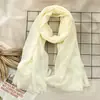 Novo Lenço Artístico Outono e Inverno 2024 Feminino de Algodão e Linho Japonês e Coreano Cor Lisa Novo Produto Atacado Lenço de Linho Duas Cores
