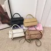 Bolsa Pequena Feminina Transfronteiriça 2026 Nova Moda Primavera/Verão Bolsa de Ombro Transversal Bolsa de Mão Elegante para Senhoras Bolsa Quadrada Pequena