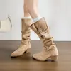 Novas botas western de salto grosso com design de cowboy, tendência 2026, para mulheres, outono/inverno, bico fino, com estética de bota de equitação, botas longas