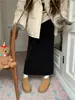 Saia de Veludo Cotelê com Forro de Lã para Outono e Inverno Feminino, Retro, Simples, Versátil, Efeito Emagrecedor, Cintura Alta, Fenda Traseira, Saia Longa