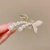 Presilha de Cabelo Pequena Exquisita para Mulheres com Pérolas e Strass, Nova Mini Presilha Lateral para Franja, Presilha de Tubarão para Meio Preso, Grampo de Cabelo, Acessório de Cabelo