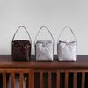 Bolsa de té de seda gruesa con brocado Erya, bolsa de té china simple, bolsa de almacenamiento para juegos de té de viaje de tela.