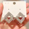 Brincos de losango cravejados com diamantes de camada dupla únicos, requintados e versáteis, super brilhantes, design de moda estilo coreano, acessórios de orelha populares