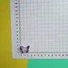 Accesorios de mariposa coloridos simulados personalizados al por mayor para ropa hecha a mano para bricolaje, pinzas para el cabello, cajas de almacenamiento, zuecos, bolsos y fundas para auriculares