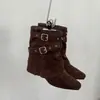 Botines Cortos de Piel Suave Estilo Retro con Suela Gruesa para Mujer Estilo Otoño 2026 Puntiagudos con Hebilla Plisados Apilados Botas Vaqueras Occidentales