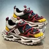 Zapatos de Hombre de Moda 2026 Nuevo Otoño Versátiles Casuales Zapatos Deportivos para Correr Suela Gruesa Aumentan la Altura Malla Transpirable Zapatos de Papá