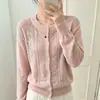 Cardigan suéter verde floral tridimensional para mulheres, novo modelo outono 2026, jaqueta de malha de outer wear estilo coreano extremamente estilosa