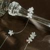 Pendiente de línea de flor de circonita plateada elegante estilo coreano Aguja de plata S925 pendiente individual