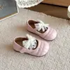 Zapatos de Primavera y Otoño Elegantes Zapatos Pequeños de Cuero Suela Blanda Zapatos Formales para Niños Zapatos de Bebé para Niñas Estilo Princesa Zapatos de Cuero Lazo