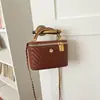 2026 Nuevo Modelo Bolso de Hombro para Viajes Diarios, Bolso de Mano Texturizado, Bolso Cruzado, Suave Bolso de Mano Tipo Caja Estilo Chanel