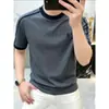 2026 Nova Camiseta Masculina de Verão Respirável Versátil Casual Color Block Estilosa de Alta Qualidade Manga Curta