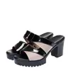 Sandalias de verano para mujer con punta abierta para uso en exteriores, nuevo modelo 2026, de tacón alto, suela gruesa, plataforma impermeable, sandalias de mujer tipo slip-on estilo mamá