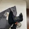 Bolsa de Ombro Texturizada da Moda para Mulheres 2026 Verão Novo Estilo Bolsa de Mão Bolsa de Ombro Estilosa Casual Simples Bolsa Transversal