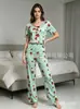 Nuevo conjunto de ropa de casa estilo europeo y americano, con tops tipo camisola acanalados estampados y pantalones largos, un conjunto de pijama de dos piezas para mujer, perfecto para uso casual