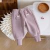 Pantalones de terciopelo gruesos de una pieza para niños Pantalones estilo western Pantalones nuevos con cordón en el tobillo Pantalones casuales forrados de polar para otoño e invierno Pantalones populares en línea