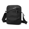 Nova Bolsa de Ombro Único para Homens, Bolsa Transversal de Couro, Mochila Resistente à Água para o Dia a Dia, Mochila Pequena Plissada Casual