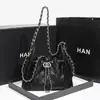 2026 Nuevo Modelo Bolso Tote Pequeño Estilo Chanel Acolchado con Cadena y Piel Encerada, Bolso de Hombro Acolchado con Cadena Personalizable de Gran Capacidad