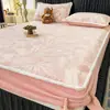 Outono e Inverno Espessado Esculpido Leite Veludo Lençóis de Cama Peça Única Forrado com Lã Cobertor de Cama Quente Veludo Coral Protetor de Colchão Conjunto de Três Peças