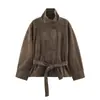 Fabricante de ropa para mujer transfronterizo al por mayor chaqueta de efecto terciopelo estilo europeo y americano con cinturón nuevo otoño 2026