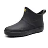 Botas de lluvia para hombre de caña baja impermeables antideslizantes cortas de moda para hombre cubrebotas de cocina pareja zapatos de goma talla grande
