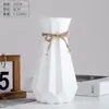 Vaso Pequeno de Plástico Branco para Desktop Escandinavo Arranjo de Flores para Casa Decoração Criativa Simples para Sala de Estar Frascos Ornamentais