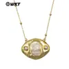 Wt-Jn388 Exportación Más Vendido Estilo Religioso Figura Grabada Concha Blanca Perla Incrustada Chapado en Oro de 18 Quilates Collar con Colgante