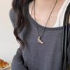 Collar minimalista de estilo coreano con bolsa de esquina de cuero negro y cuerda para mujer, nuevo 2024, artístico, elegante, largo para el cuello con cadena