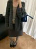 Cardigã de tricô listrado em color block estilo lazy para mulheres, nova coleção outono/inverno 2026, suéter de caimento solto e versátil, peça de outer wear feminina