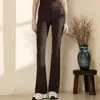 Roupas de Yoga para Mulheres 2026 Novo Estilo com Bojos, Tops Esportivos Bonitos, Calças Micro Flare de Cintura Alta Levanta Bumbum, Conjunto de Roupas para Fitness