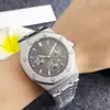 Lujoso Reloj Plateado para Hombre, Cronógrafo con Esfera Verde, Reloj de Cuarzo con Correa de Acero, Accesorio de Moda para Hombre Commuter de Negocios