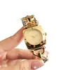 Reloj de Lujo Ligero Dorado para Mujer Esfera Negra Correa de Cadena Personalizada Diseño Reloj para Mujer Accesorios de Moda Reloj E-Commerce Reloj