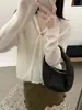 26 Outono Novo Estilo Top, Estilo Coreano Acabamento Franzido Decote V Cardigan Curto de Tricô com Botão Único de Madeira e Mangas Longas