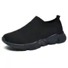 Zapatos calcetín elásticos Nuevos zapatos deportivos transpirables para mujer Primavera y Otoño Zapatos casuales de moda para parejas Venta al por mayor de tallas grandes transfronteriza