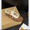 Tênis de treino feminino estilo balé com acabamento fosco, novos tênis casuais de cadarço retrô 2026, sapatos Forrest Gump versáteis de sola macia