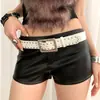 Cinturón Negro con Remaches Estilo Hip-Hop para Mujer, Accesorio de Nicho para Vestidos y Jeans, Accesorio de Cinturón de Cuero Versátil Decorativo de Alta Resistencia Moderno