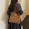 Bolsa de palha tecida retrô para mulheres, nova bolsa tote da moda outono 2026, bolsa de ombro de grande capacidade, bolsa de axila, bolsa tote