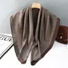 Novo Lenço Quadrado de Moda Estilo Coreano Seda Sintética Elegante High-End Simples Amigo da Pele Lenço de Pescoço Lenço de Proteção Solar para Mulheres