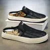 Novos Sapatos Masculinos 2026 com Biqueira Fechada, Verão Antiderrapantes, Resistentes ao Odor, Malha Respirável Vazada Slip-On Chinelos Casuais de Praia