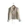 Camisa Francesa Dulce con Cuello en V y Diseño de Volantes